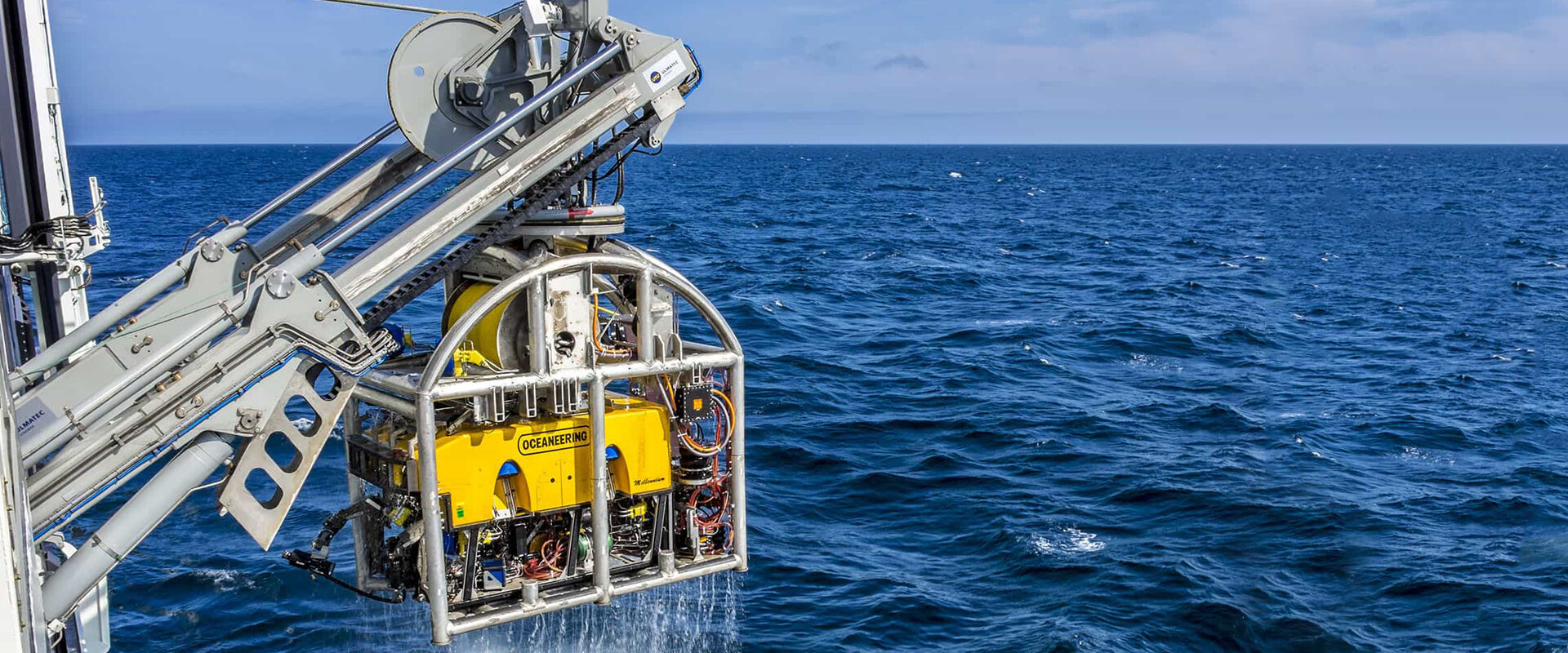 https://sandpmarine-co.ae/wp-content/uploads/2022/09/DJI_0008-2-dovered-1920x800.jpg